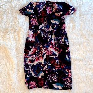 BeBe off the shoulder floral dress Size 8